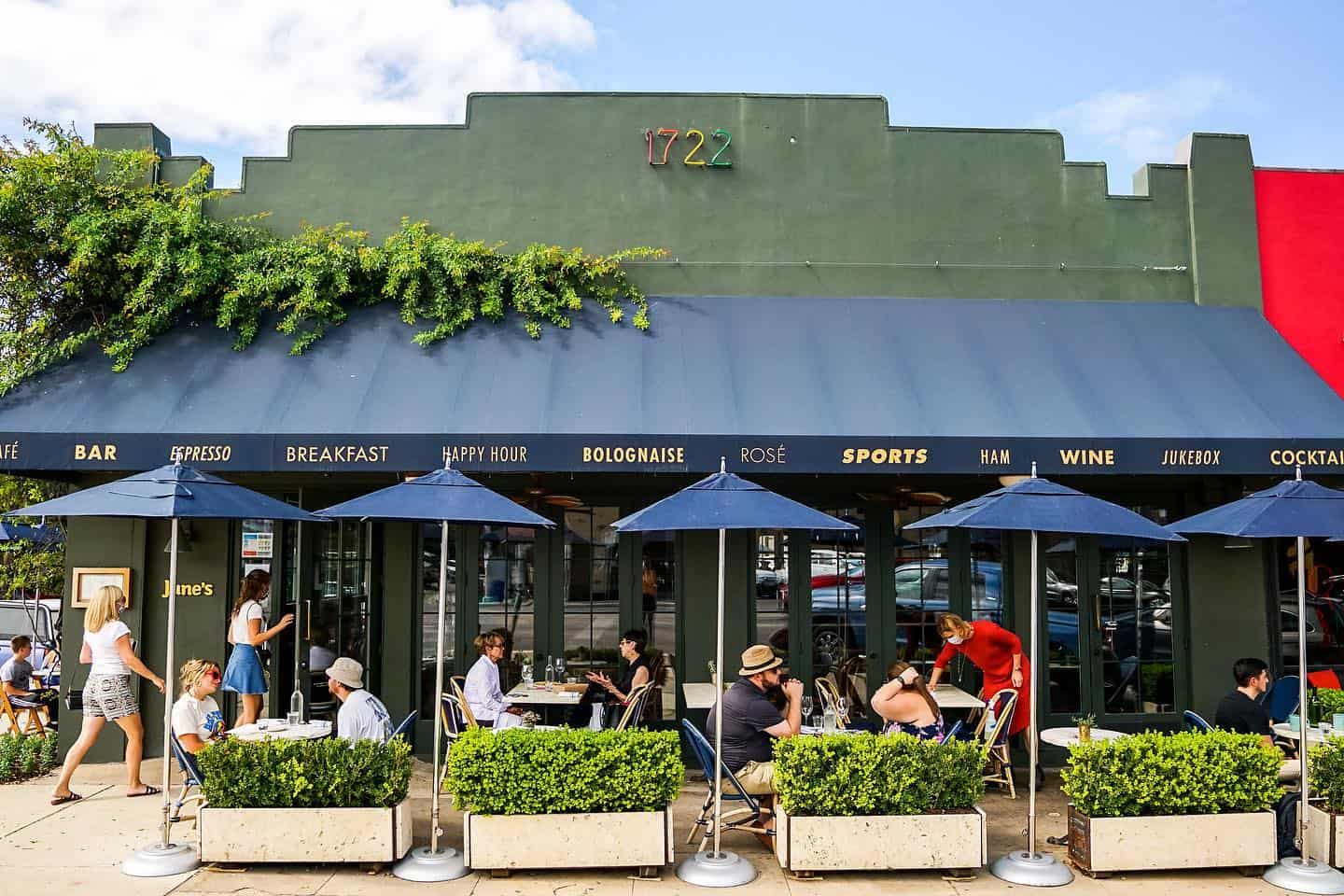 June's - Romantic Spots Austin