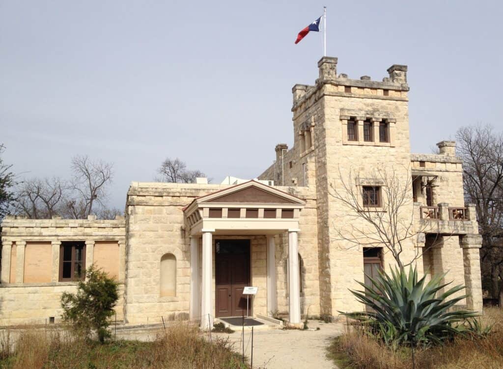 Listing cover image