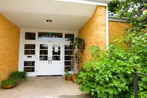 Carpenter Hotel place picture